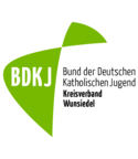 Das Kreuzsegel zusammen mit dem Schriftzug bildet das Logo des BDKJ Wunsiedel.